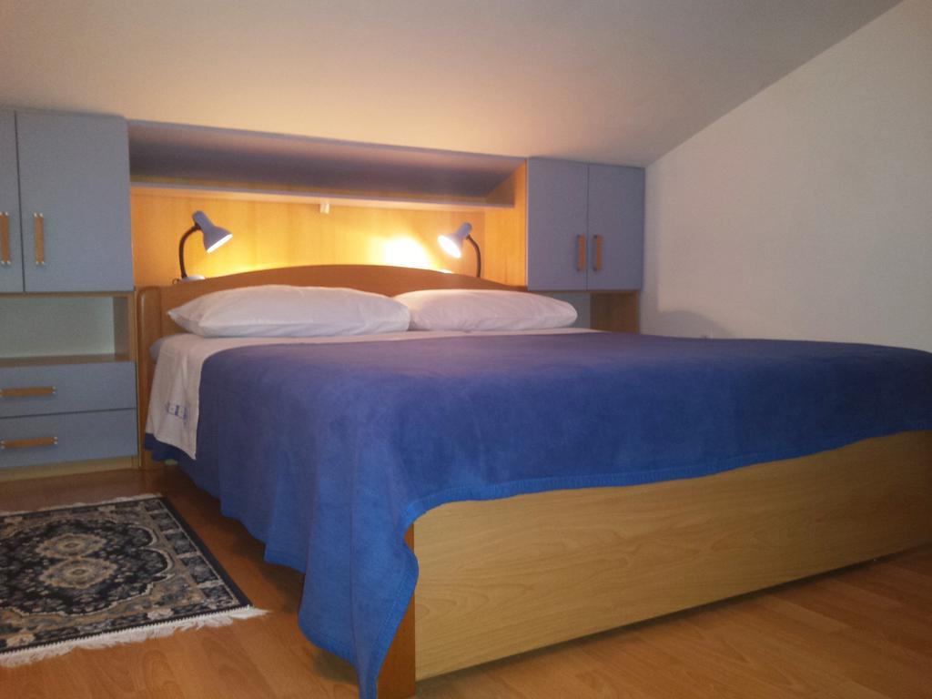 Apartments Slijepcevic Hvar Town Room photo