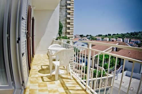 Apartments Slijepcevic Hvar Town Exterior photo